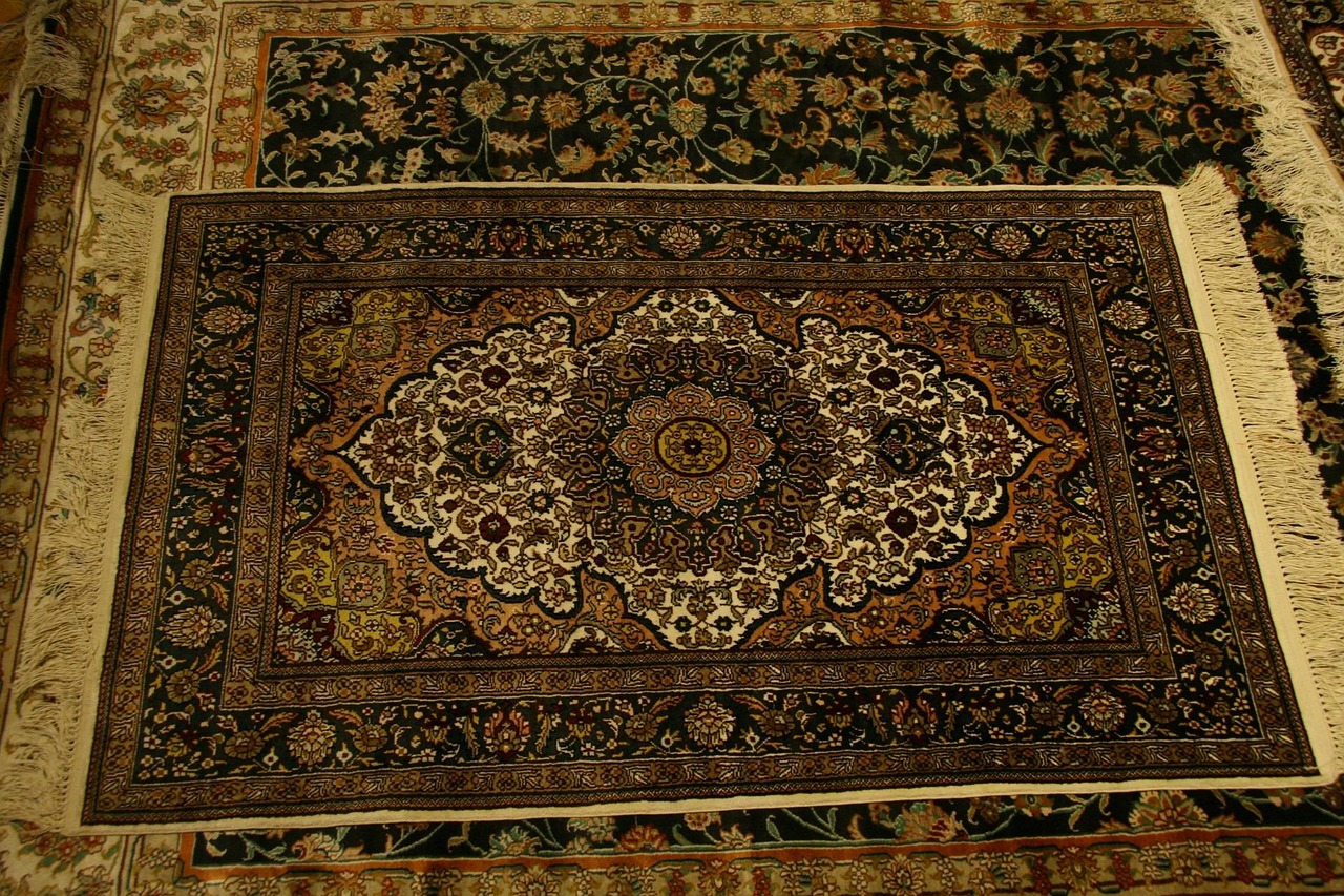 rug, Image by PublicDomainPictures from Pixabay